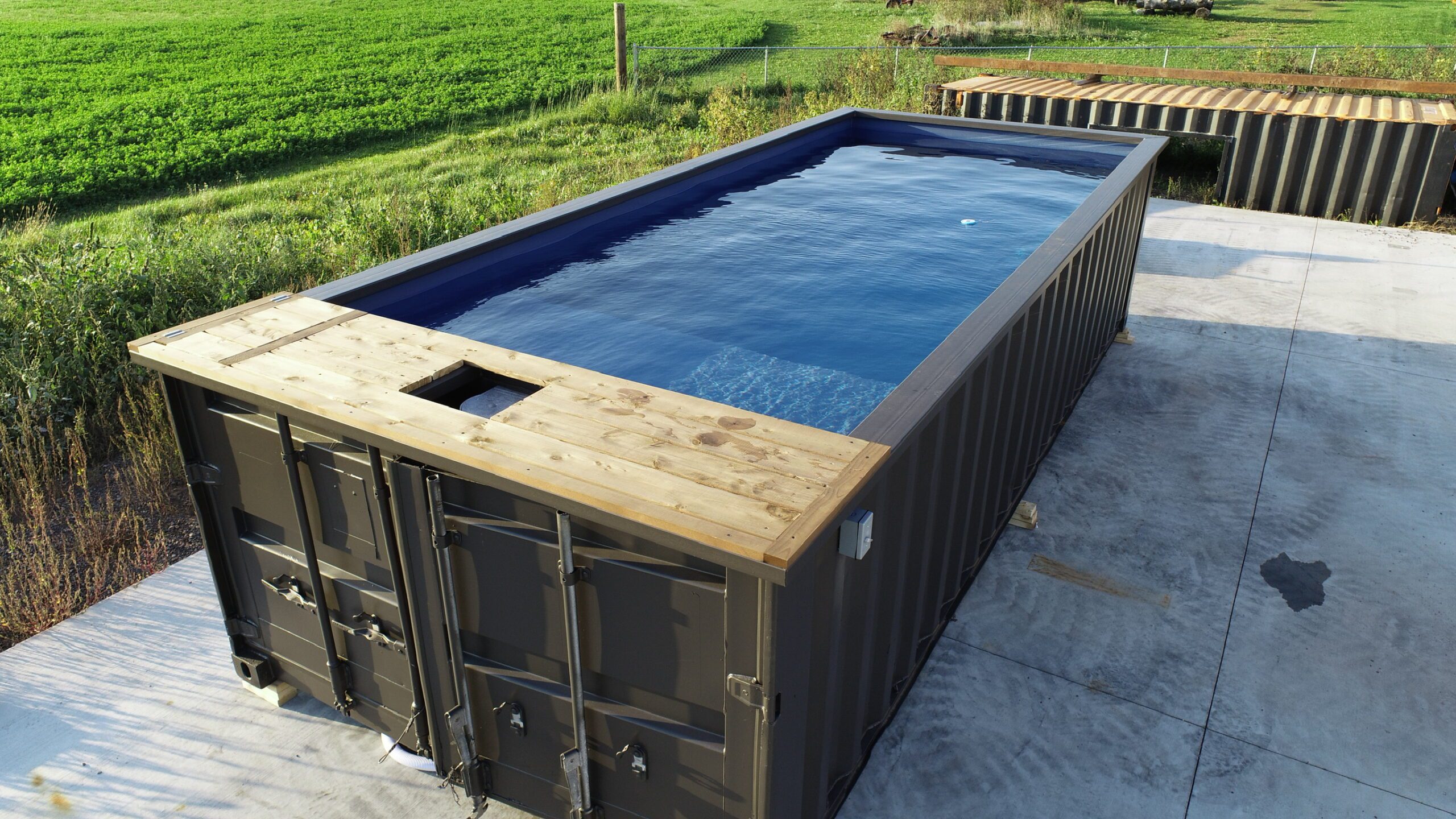 40ft Container Pool | Backcountry Containers