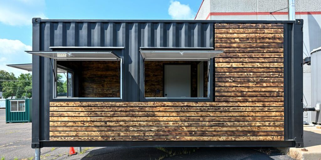 Container-Bar-Feature